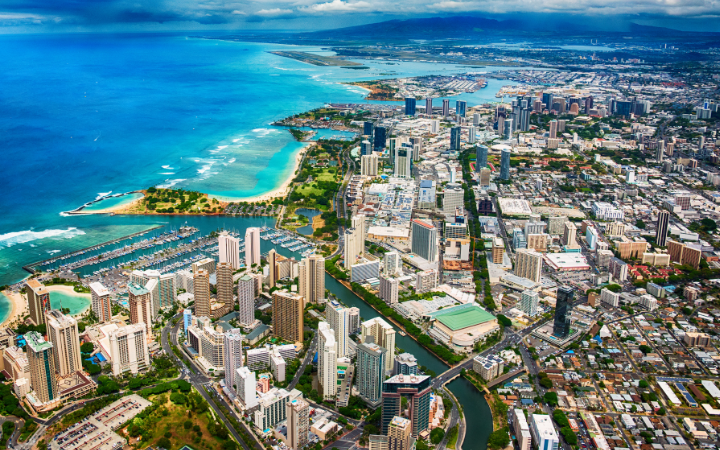 Why Hybrid Finance Firms Thrive in Hawaii’s Pricey Real Estate Market